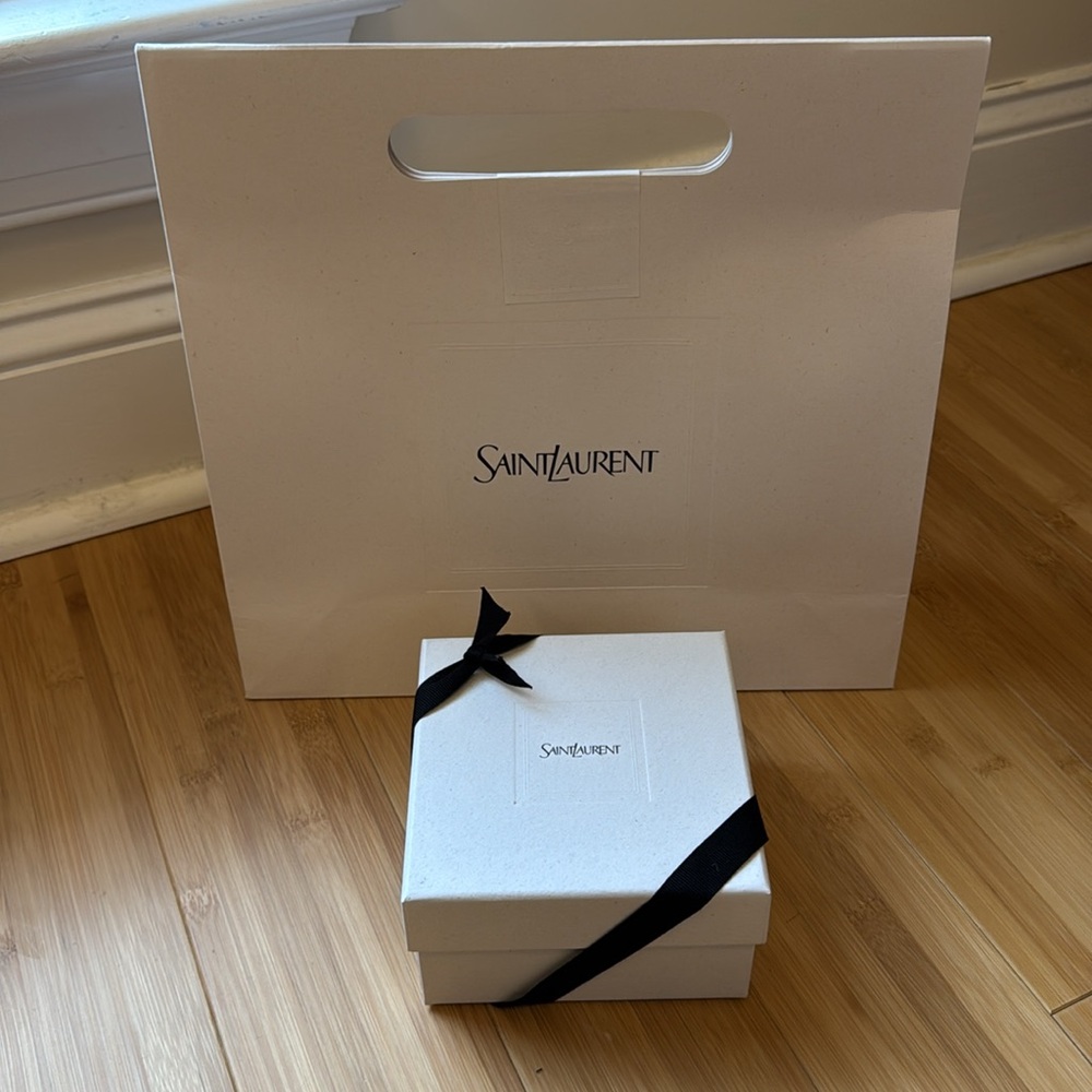 YSL bag & box - Picture 2 of 3